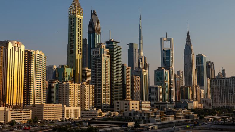 在迪拜倒腾房子的中国人,差点一夜暴富